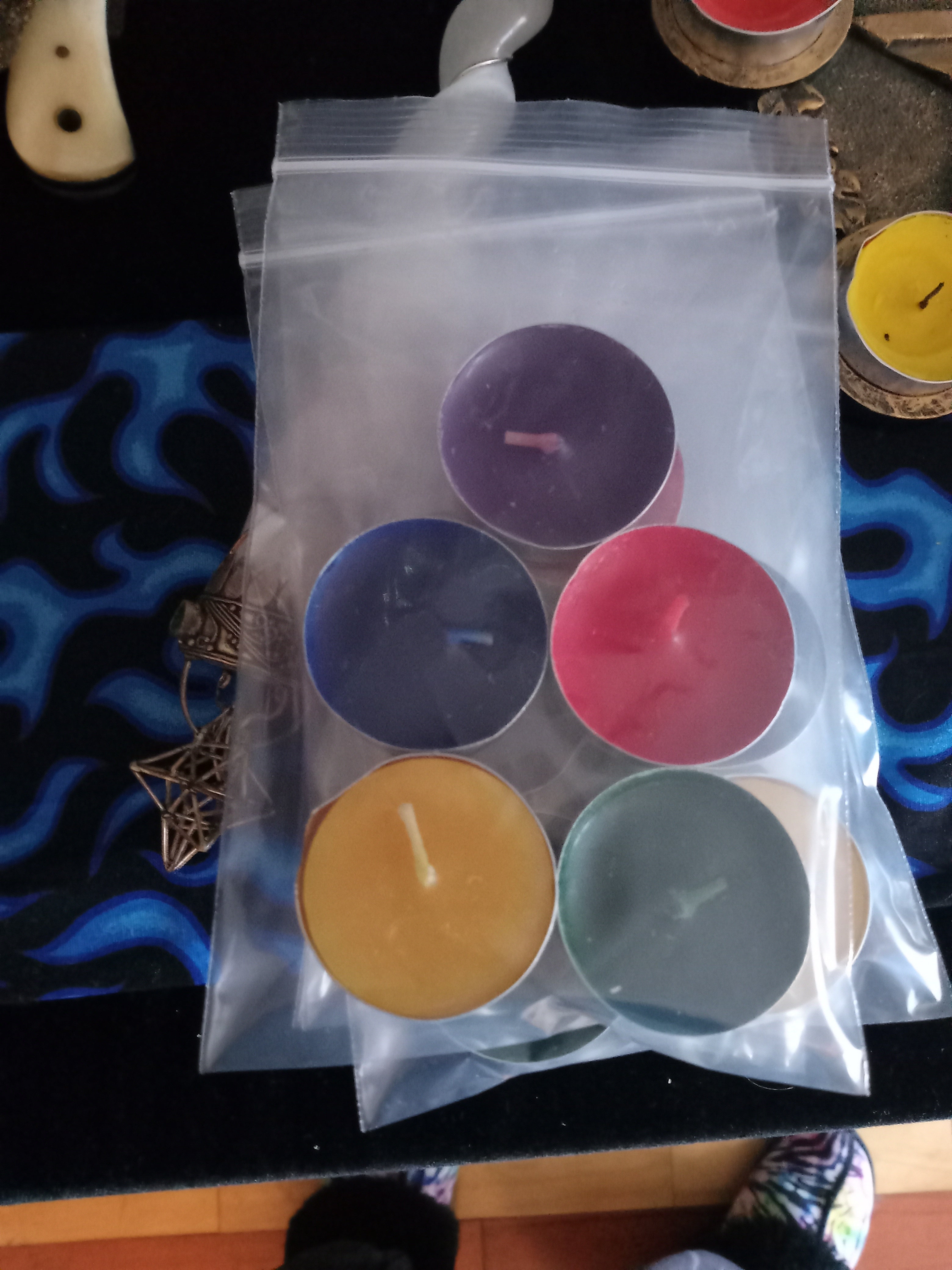 Elemental tea light set