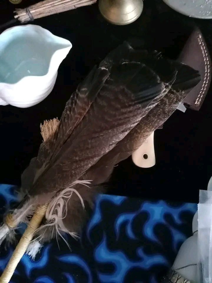 Smudge feather